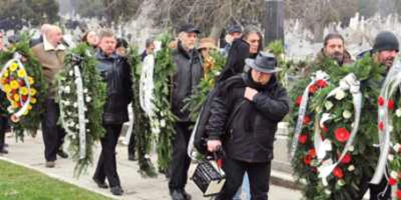 Muzicieni şi oameni de cultură din Timişoara au fost prezenţi la înmormântarea lui Bela Kamocsa