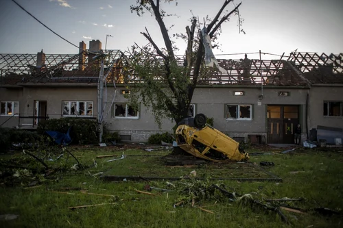 O tornadă a lovit Cehia. FOTO EPA-EFE