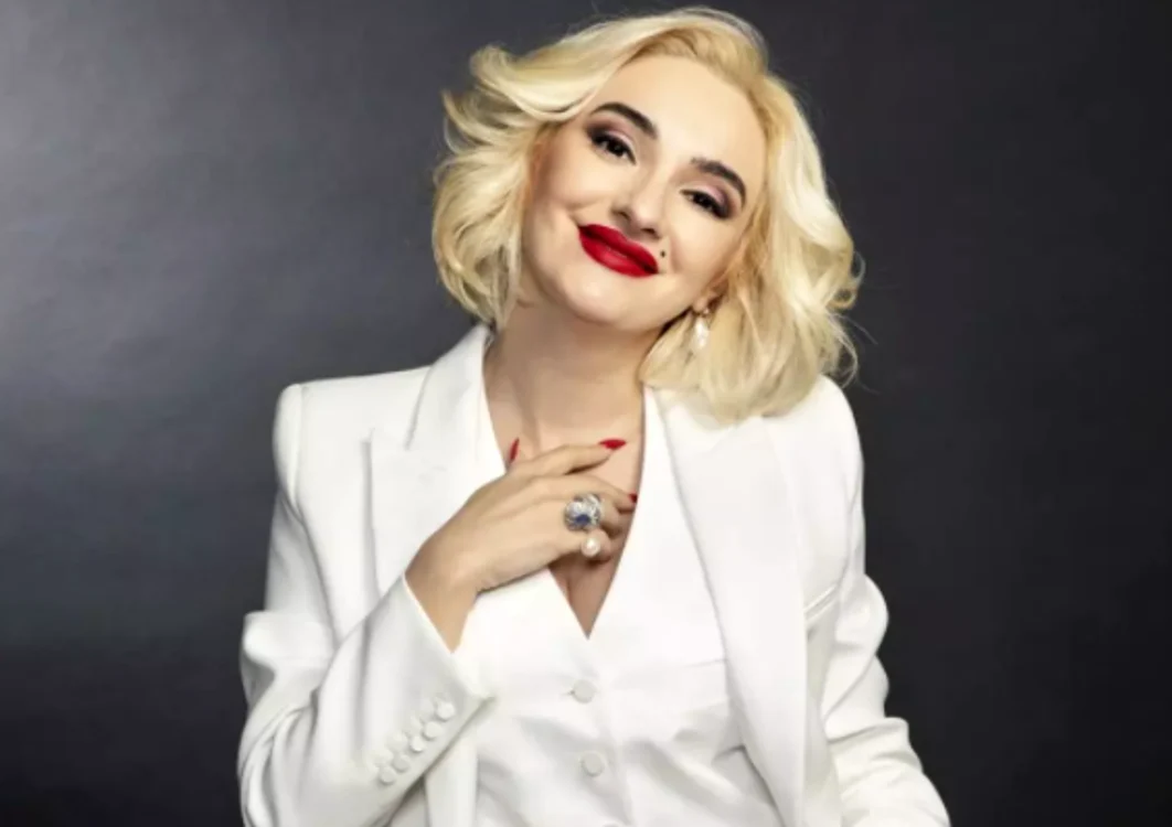 
    Ana Morodan a explicat de ce nu a mai participat la sezonul 2 al emisiunii Masked SingerFoto: Arhivă personală  
