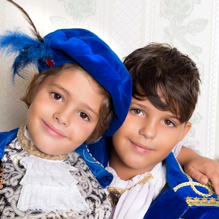 Madalina Apostol îşi creşte singură cei doi copii