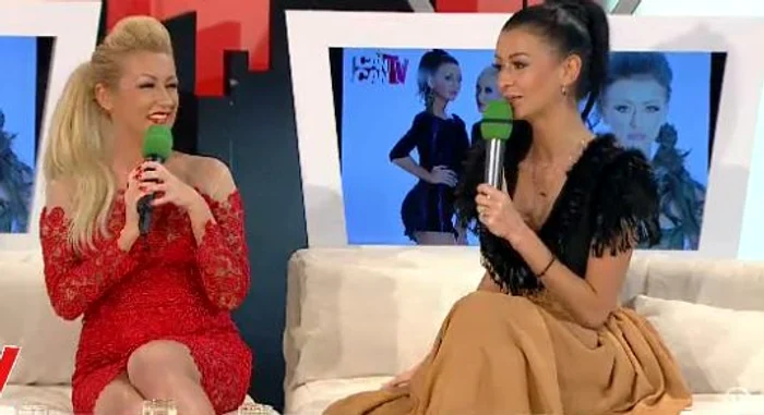 Fetele de la Bambi au vorbit despre viaţa lor personală (captură: Acasă TV)