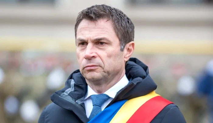 DNA percheziționează casa și biroul primarului liberal al Mangaliei. Edilul ar fi luat șpagă