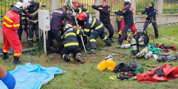 accident fosa septica Vaslui FOTO ISU vaslui jpg