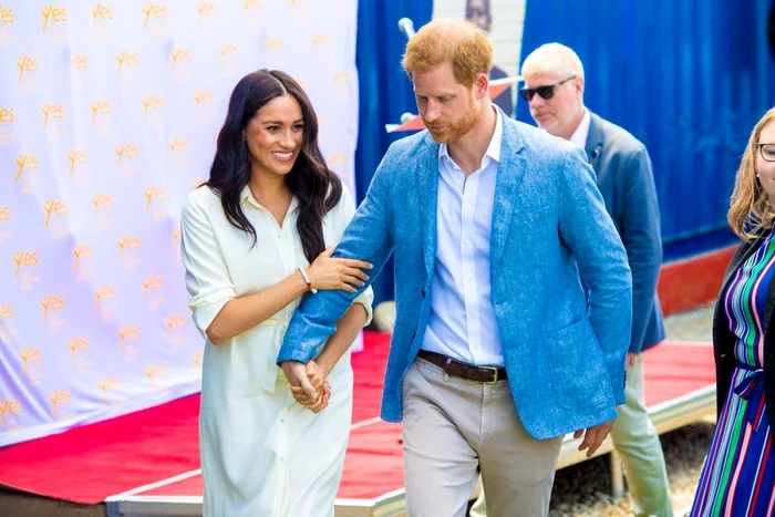 Meghan e din nou criticată. Harry o susţine (Foto: Profimedia).