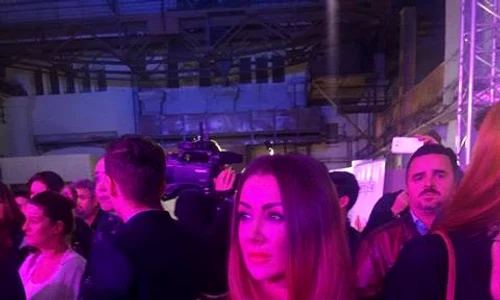 Raluca de la "Bambi" și a scos "noul" nas în public jpeg