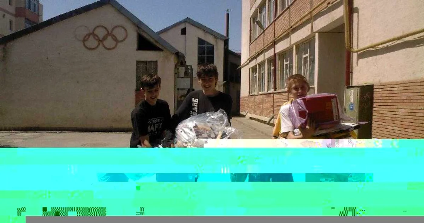 Elevii botoşăneni au colectat din şcoli peste şapte tone de deşeuri de hârtie şi carton