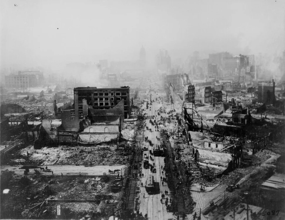 Orașul San Francisco, devastat de cutremurul din 18 aprilie 1906 (© Wikimedia Commons)