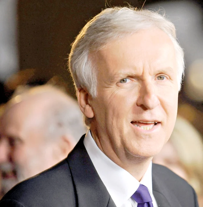 James Cameron a terminat decorurile, dar mai lucrează la scenariu
