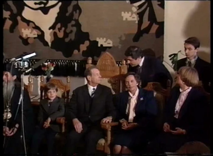 4 regele mihai ve nirea in tara de paste principe nicolae al romaniei 3 jpg jpeg