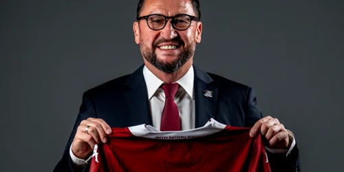 viorel moldovan rapid jpg