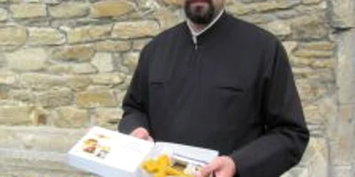 Preotul Constantin Gherasim a explicat ce conţine o trusă specială pentru înmormântare