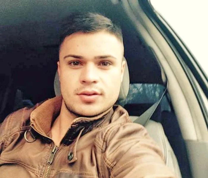 El este teribilistul  care a intrat în  cinematograf  prin plafon 