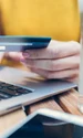 cumparaturi-online-card-laptop
