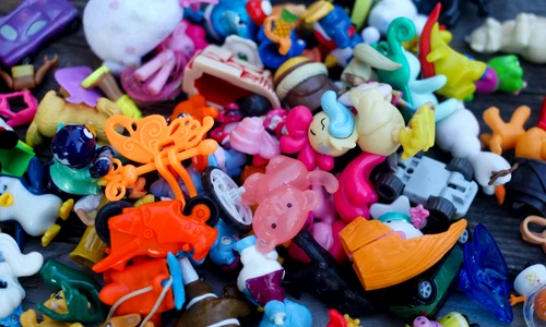 jucarii shutterstock jpeg