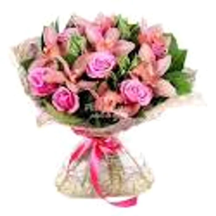 
    Buchetul de flori multicolor anticipează o moștenireSursa foto: Basilica.ro  