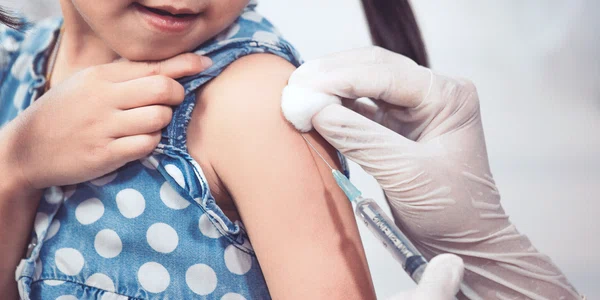 vaccinare copii shutterstock 719795560 jpeg