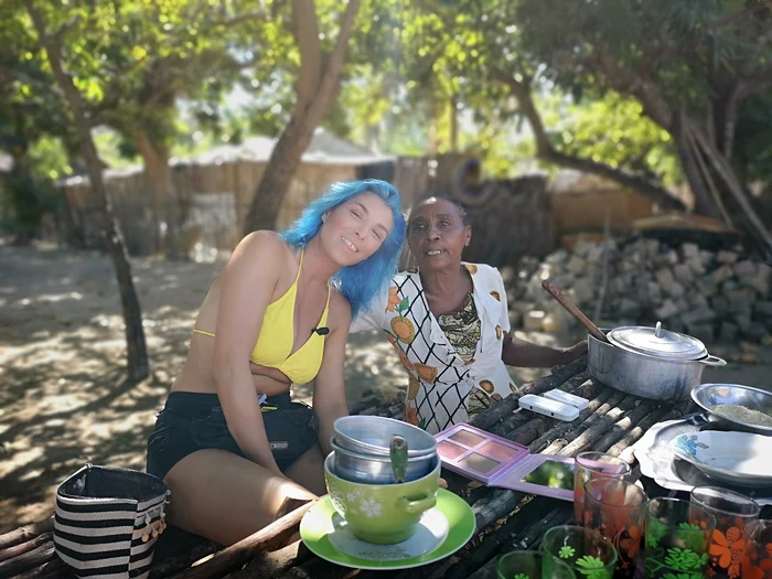 Dima nu mai poate îndura foamea