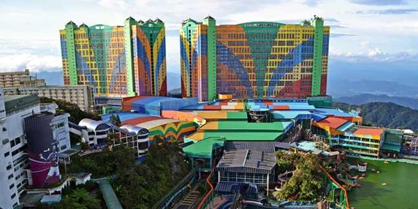 First World Hotel and Plaza 