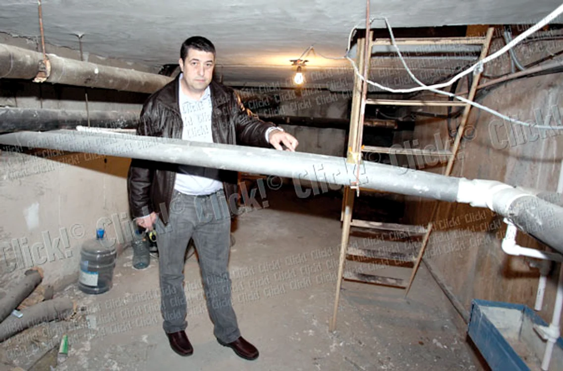 Pentru reducerea  pierderilor, au fost înlocuite  toate conductele din subsol