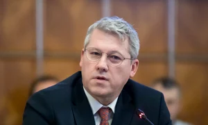 Cătălin Predoiu, ministrul Justiției, la ședința de Guvern de vineri seara jpeg