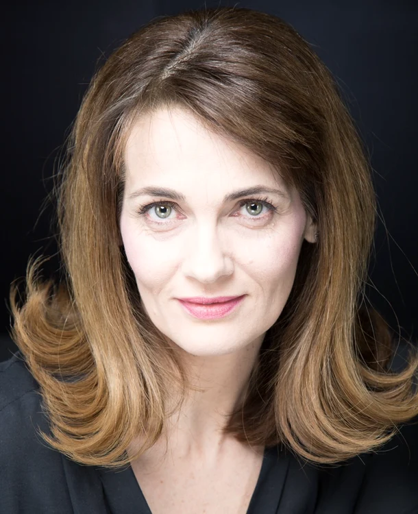 Elvira Deatcu - portret - fotocredit Ana-Maria Moldovan 