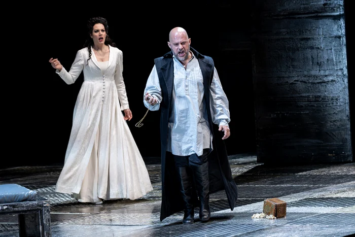 Federica Lombardi și Alex Esposito. copyright Marcus Lieberenz