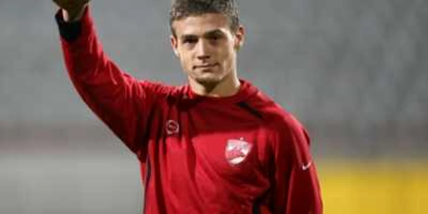 FOTBAL: Opria:"Caut echipe pentru Gabi Torje"