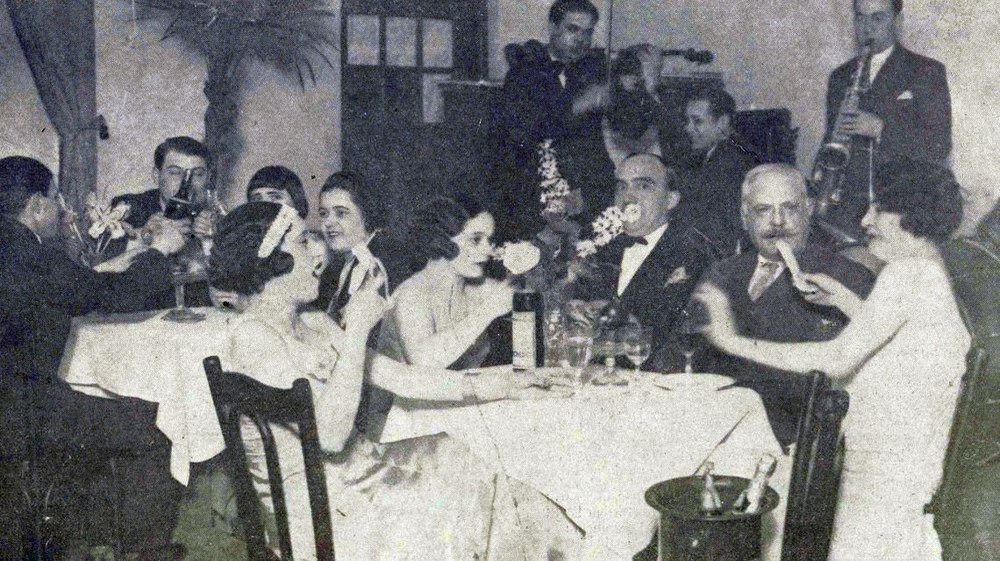Eticheta în Bucureștiul interbelic: cine plătea nota de la restaurant atunci când buna-cuviință era lege și cât se lăsa bacșiș