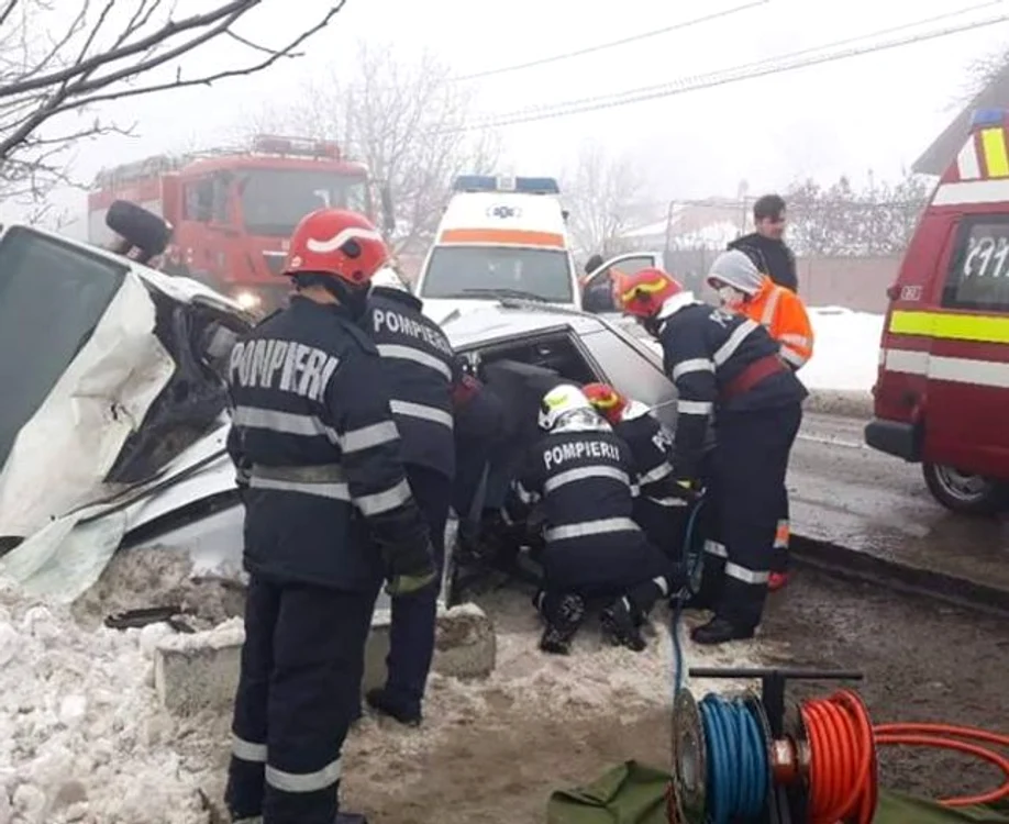 Traficul a fost blocat în zonă FOTO Adevărul
