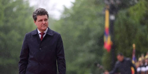 Nicușor Dan sosește la Cotroceni după ce a depus jurământul FOTO Inquam / Octav Ganea