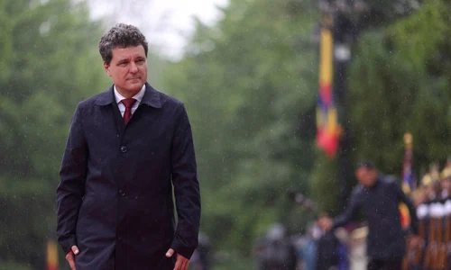 Nicușor Dan sosește la Cotroceni după ce a depus jurământul FOTO Inquam / Octav Ganea