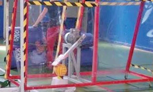 24 pe glob foto2 85 90 robot jpeg