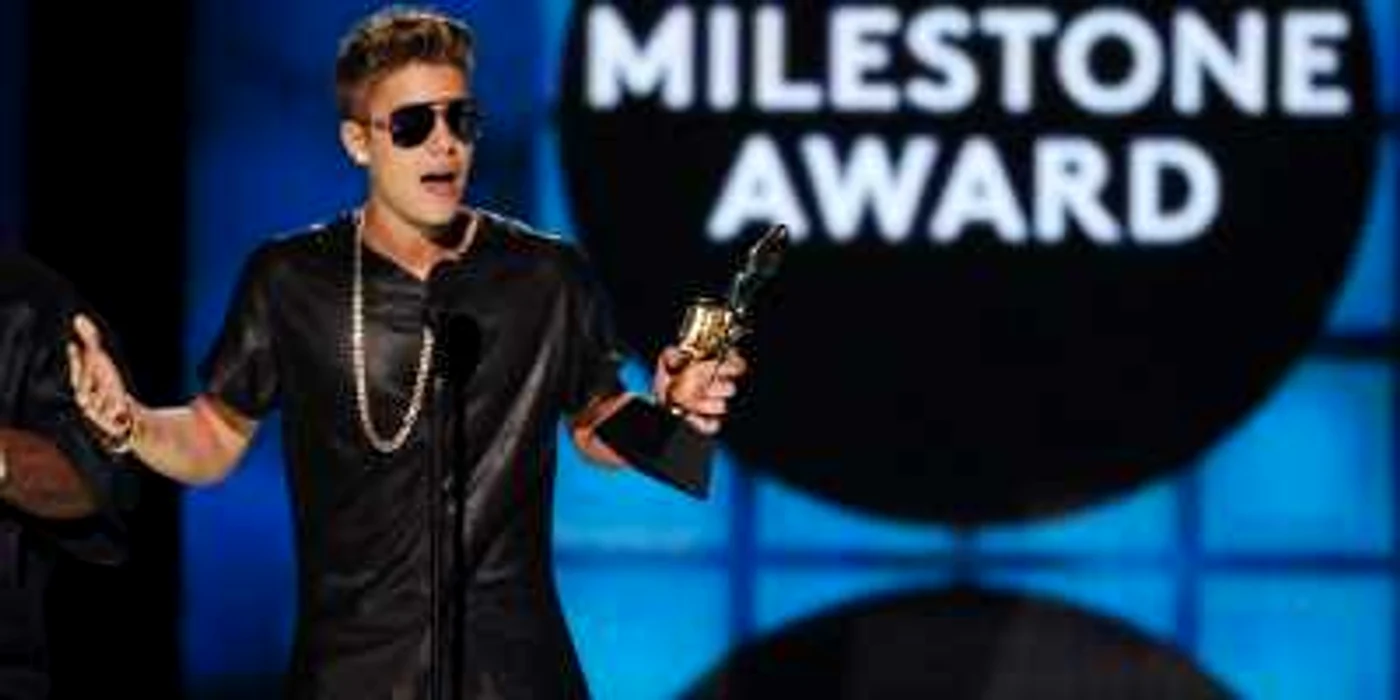 Justin Bieber a fost apostrofat la premiile Billboard FOTO Reuters