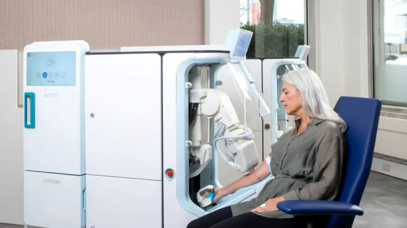 FDA a autorizat robotul care recoltează sânge