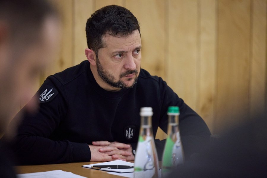 Președintele ucrainean, criticat de compatrioți pentru o serie de pași greșiți. Le Monde scrie despre „Marea singurătate a lui Volodimir Zelenski”