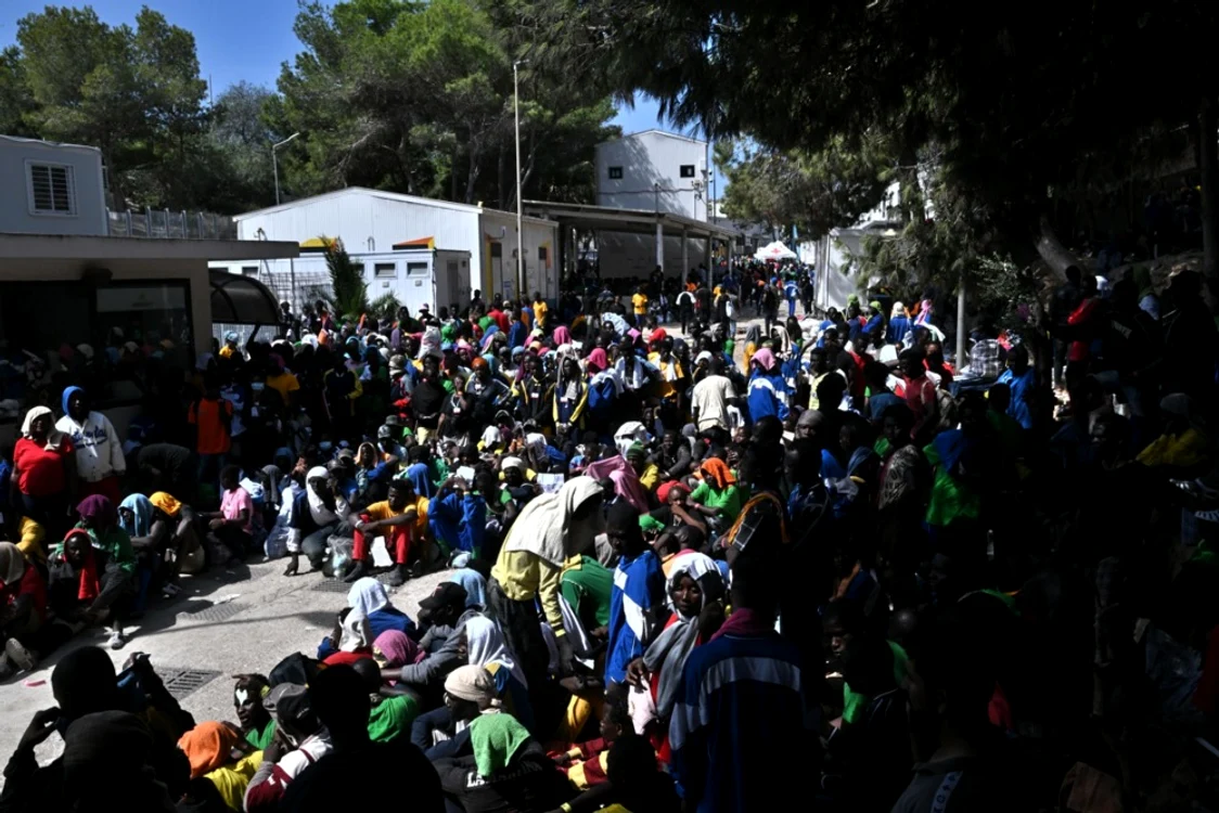 Italia a declarat stare de urgență după sosirea unui număr record de migranți africani FOTO EPA-EFE