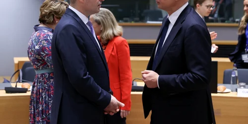 Alexandru Nazare,  Fb jpg