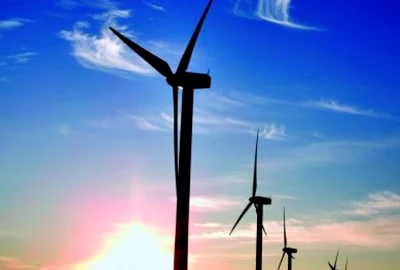 Instalaţiile eoliene reprezintă o soluţie bună pentru producerea energiei electrice