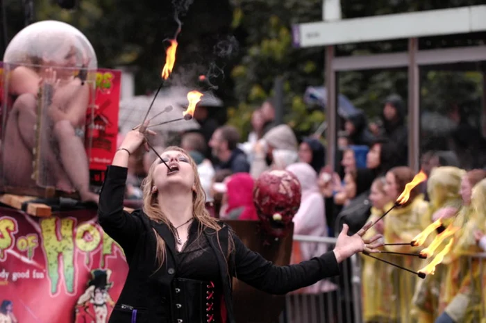 Imagine din cadrul unui spectacol prezentat în timpul Festivalului de la Edinburgh din anii trecuţi FOTO Facebook