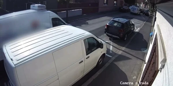 Şofer fugar, prins şi luat pe sus de poliţişti după o urmărire ca în filme