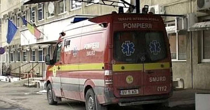 Braşov: Familie intoxicată cu gaz, soţia moartă, iar soţul în comă