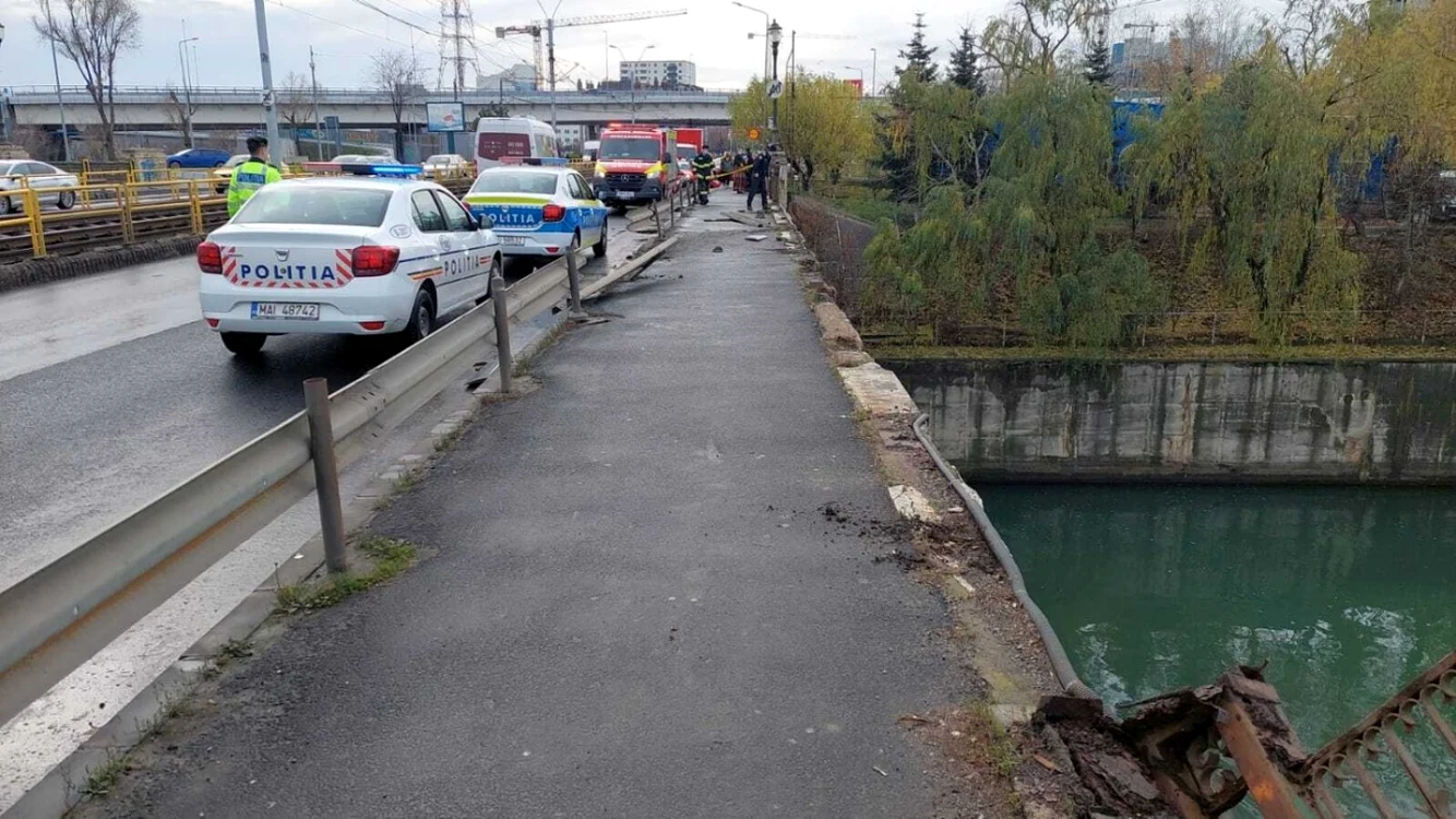 masină răsturantă în Dâmboviţa 