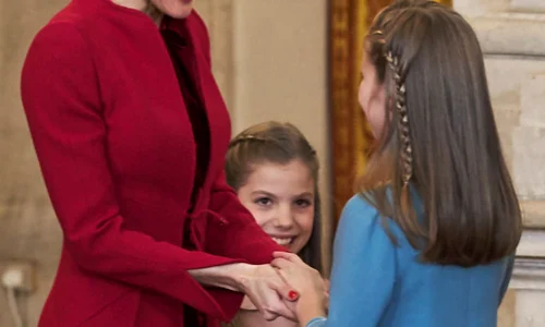 King Felipe Of Spain Delivers Collar Of The Distinguished 'Toison de Oro' To Princess Leonor jpeg