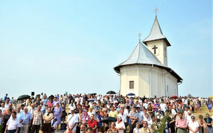 FOTO Episcopia Severinului  şi Strehaiei