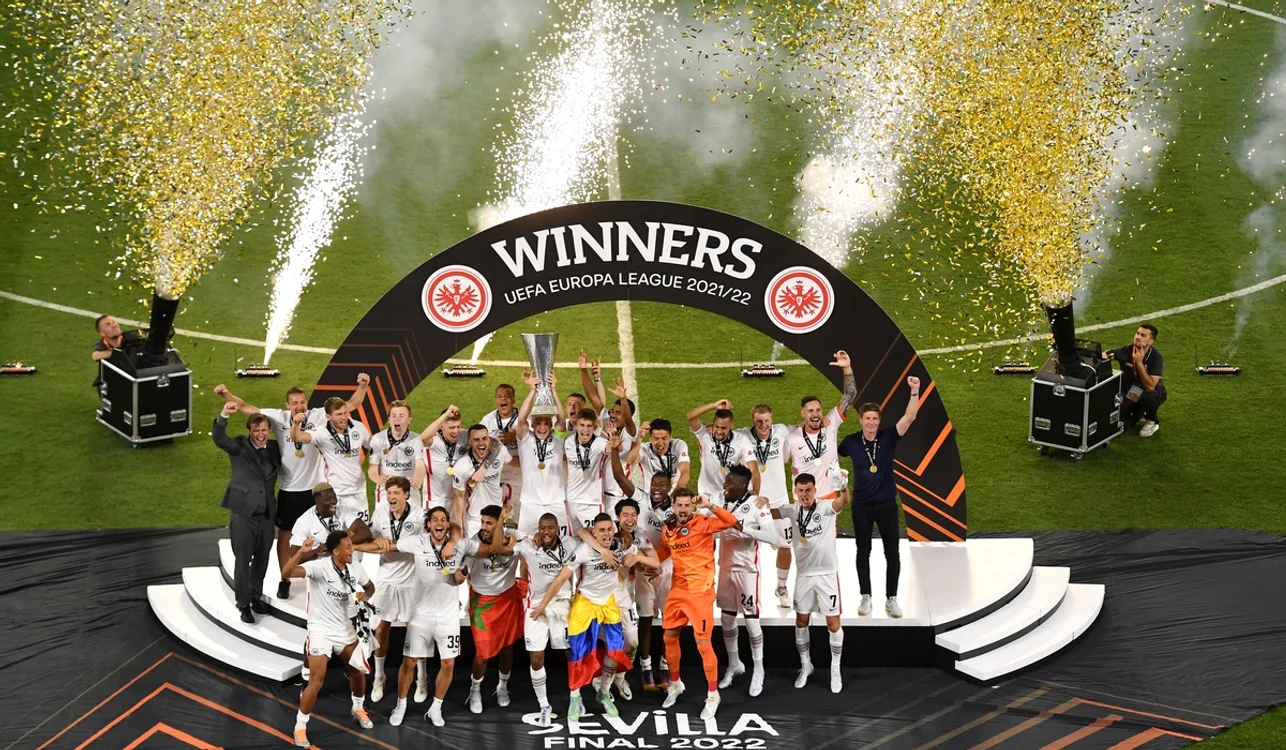Eintracht Frankfurt, deținătoarea trofeului din Liga Europa (FOTO: Getty Images)