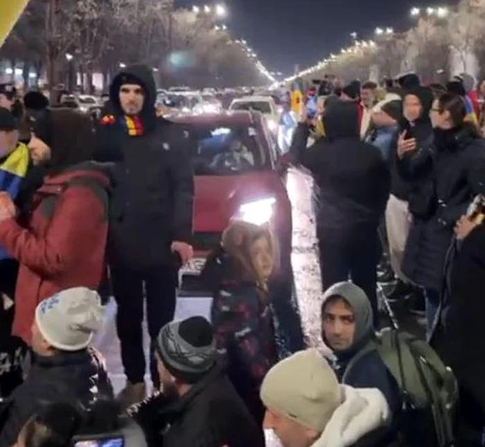 Trafic blocat pe Bulevardul Unirii FOTO: captură video