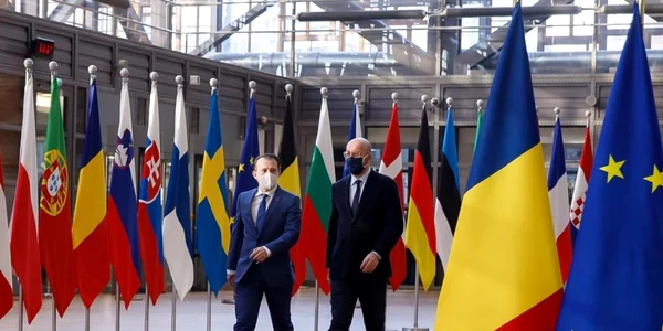 Florin Cîţu şi Charles Michel/ Facebook Guvern