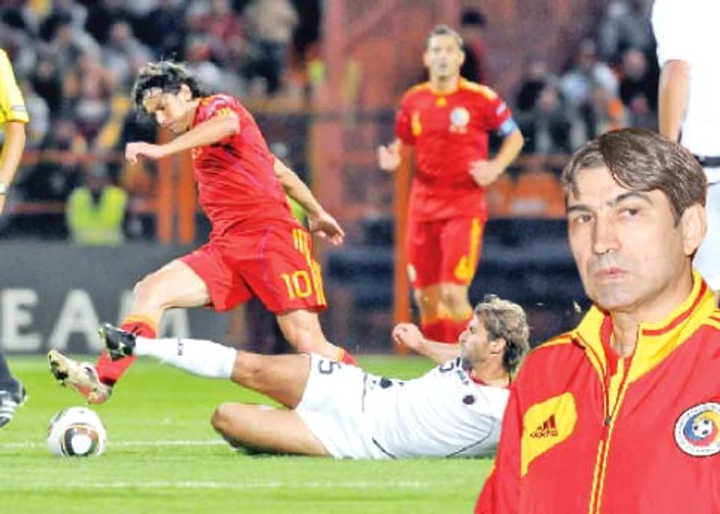 
    Florescu era titular  la naţională când  selecţioner era  Răzvan Lucescu  