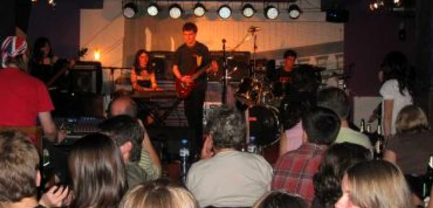 Concert de rock în Jazz&Blues Club