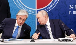 Președintele Kazahstanului, Qasym-Jomart Toqaev și Vladimir Putin FOTO Profimedia